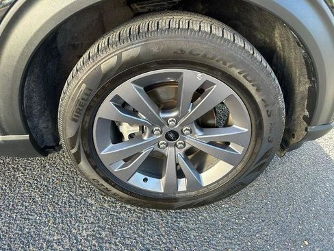 Certified 2022 Ford Explorer XLT w/ Equipment Group 202A image 26