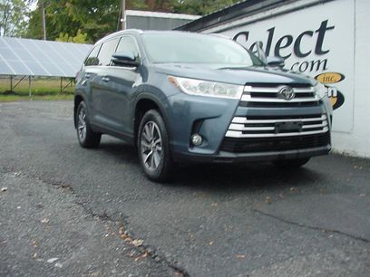Used 2019 Toyota Highlander XLE