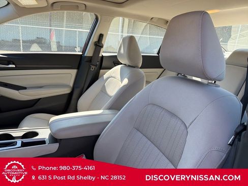 Certified 2025 Nissan Altima 2.5 SV w/ SV Special Edition Package image 13