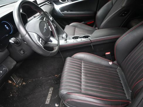 Used 2023 Genesis G70 2.0T w/ Sport Prestige Package RWD image 12