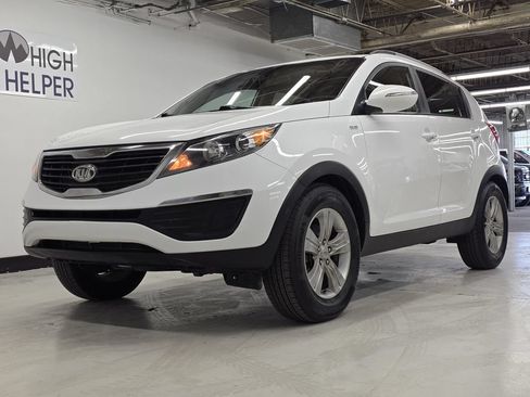 Used 2011 Kia Sportage LX w/ Convenience Pkg AWD/4WD image 15