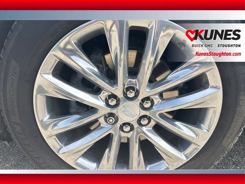 Used 2022 Cadillac XT6 Premium Luxury w/ Platinum Package AWD/4WD image 4