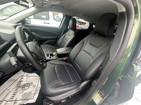 Used 2025 Ford Mustang Mach-E Premium image 9