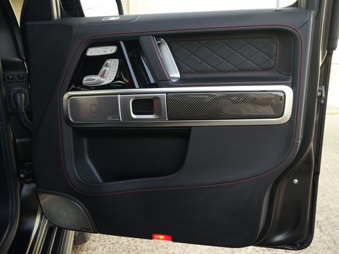 Used 2025 Mercedes-Benz G 63 AMG 4MATIC image 22