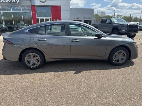 New 2026 Nissan Sentra SV image 8