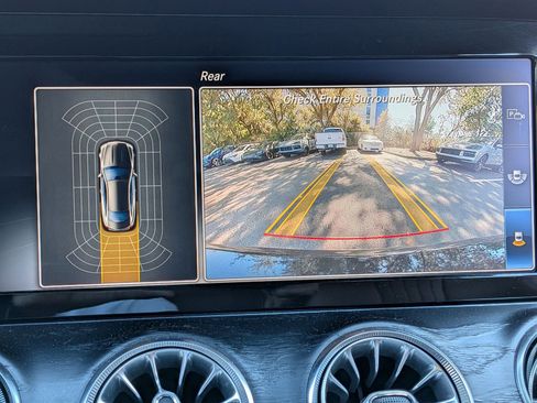 Used 2018 Mercedes-Benz E 400 Coupe image 11