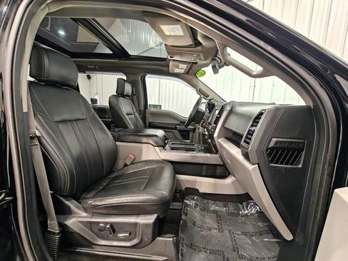 Used 2018 Ford F150 XLT w/ Equipment Group 302A Luxury AWD/4WD image 31