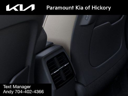 New 2025 Kia Niro EX image 26