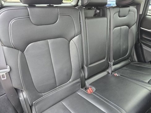 Used 2022 Jeep Grand Cherokee Limited 4xe image 38