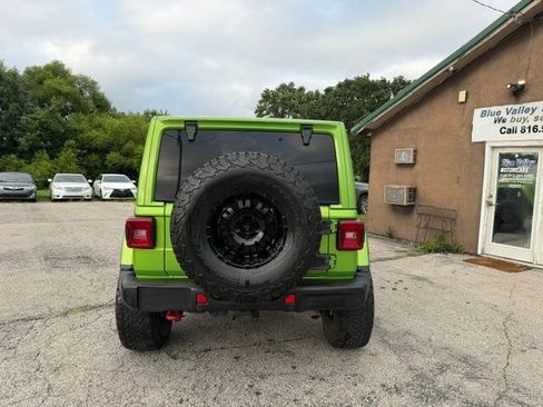 Used 2019 Jeep Wrangler Unlimited Rubicon w/ Dual Top Group AWD/4WD image 4