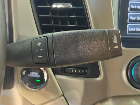 Used 2017 GMC Yukon Denali w/ Open Road Package AWD/4WD image 58