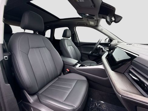 Used 2025 Audi Q5 Premium Plus w/ Premium Plus AWD/4WD image 15