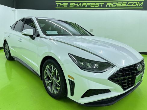 Used 2022 Hyundai Sonata SEL FWD image 2