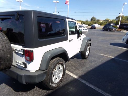Used 2013 Jeep Wrangler Sport w/ Connectivity Group image 33
