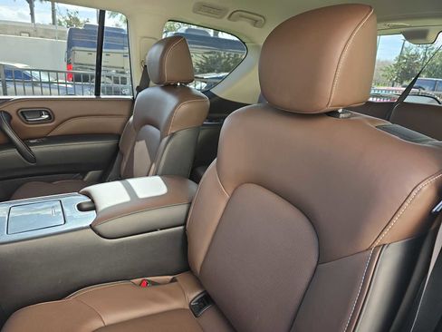 Certified 2024 INFINITI QX80 Premium Select w/ All-Season Package image 14