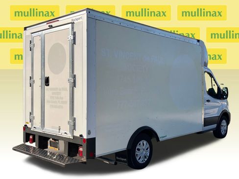 Used 2022 Ford Transit 350 w/ Exterior Upgrade Package image 4