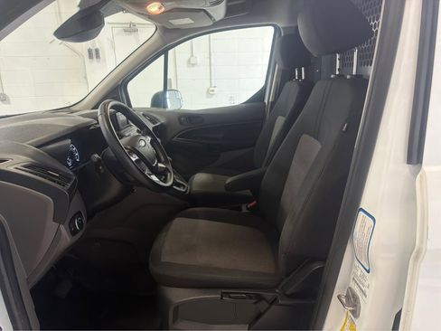 Used 2022 Ford Transit Connect XL FWD image 9