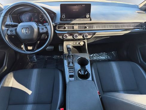 Used 2025 Honda Civic Sport image 6