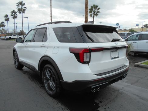 New 2026 Ford Explorer ST w/ Sun And Sound Package image 30