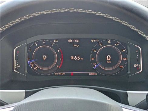 Used 2023 Volkswagen Atlas Cross Sport SE image 11