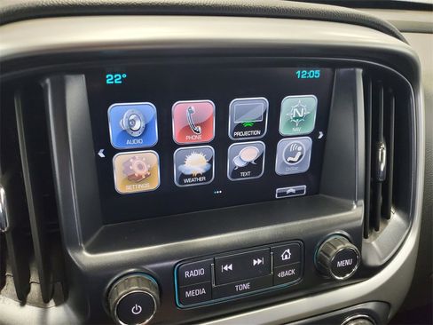 Used 2018 Chevrolet Colorado ZR2 image 18