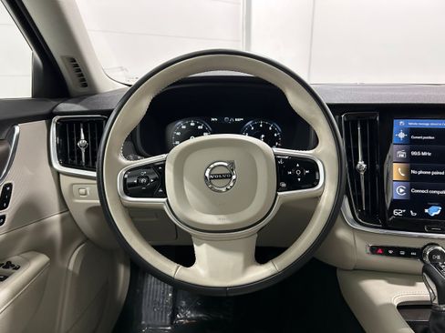 Used 2020 Volvo V90 T6 Cross Country AWD/4WD image 13