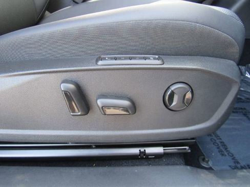 Used 2021 Volkswagen ID.4 1st Edition image 21