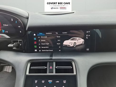 Used 2021 Porsche Taycan 4S image 41