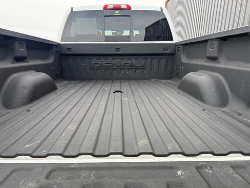 Used 2017 GMC Sierra 3500 Denali image 11