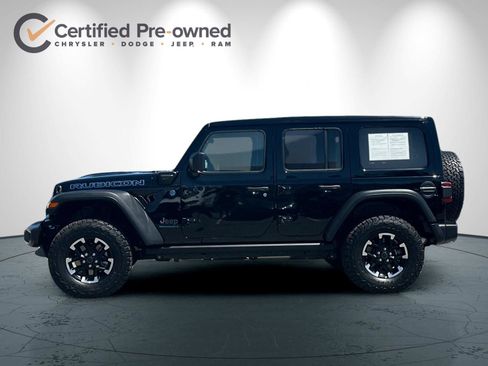 Used 2025 Jeep Wrangler Unlimited Rubicon 4xe w/ Convenience Group AWD/4WD image 7