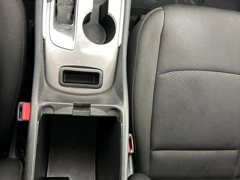 Used 2019 Chevrolet Malibu LT FWD image 15