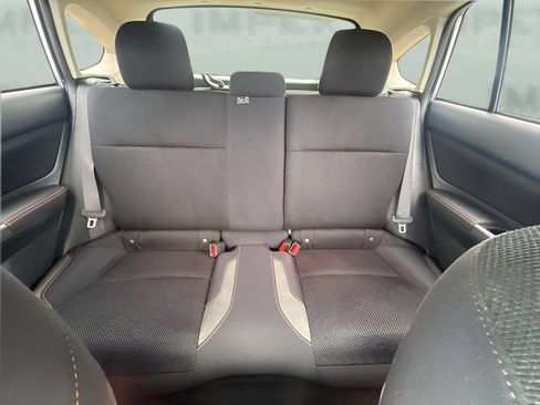 Used 2017 Subaru Crosstrek 2.0i Premium w/ Popular Package #2 AWD/4WD image 6