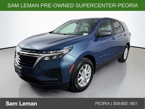 Used 2024 Chevrolet Equinox LS w/ LS Convenience Package FWD image 3