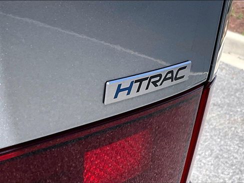 Used 2024 Hyundai Santa Fe SEL image 8