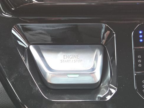 New 2026 GMC Sierra 2500 AT4 w/ AT4 Premium Plus Package AWD/4WD image 11