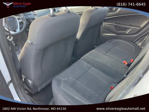 Used 2019 Ford Fiesta SE w/ Equipment Group 201A image 9