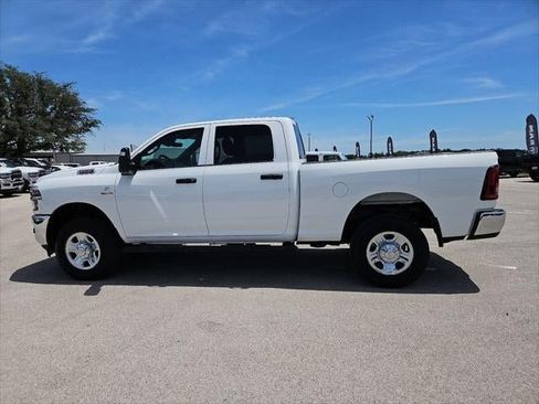 New 2026 RAM 2500 Tradesman AWD/4WD image 33