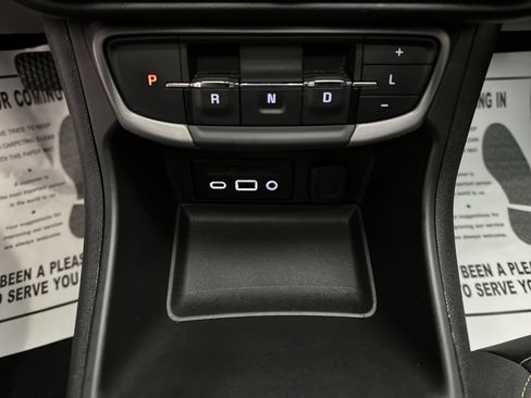 Used 2022 GMC Terrain AT4 w/ Infotainment Package II AWD/4WD image 41