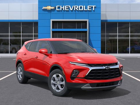 New 2026 Chevrolet Blazer LT w/ LPO, Black Grille Bar Package image 7