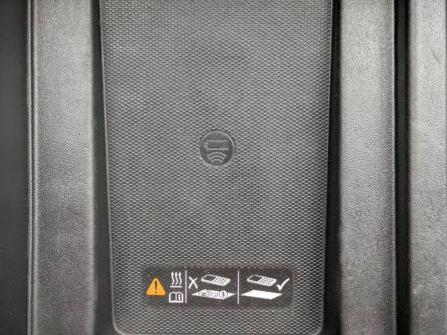 Certified 2022 GMC Sierra 1500 AT4 w/ AT4 Preferred Package AWD/4WD image 22