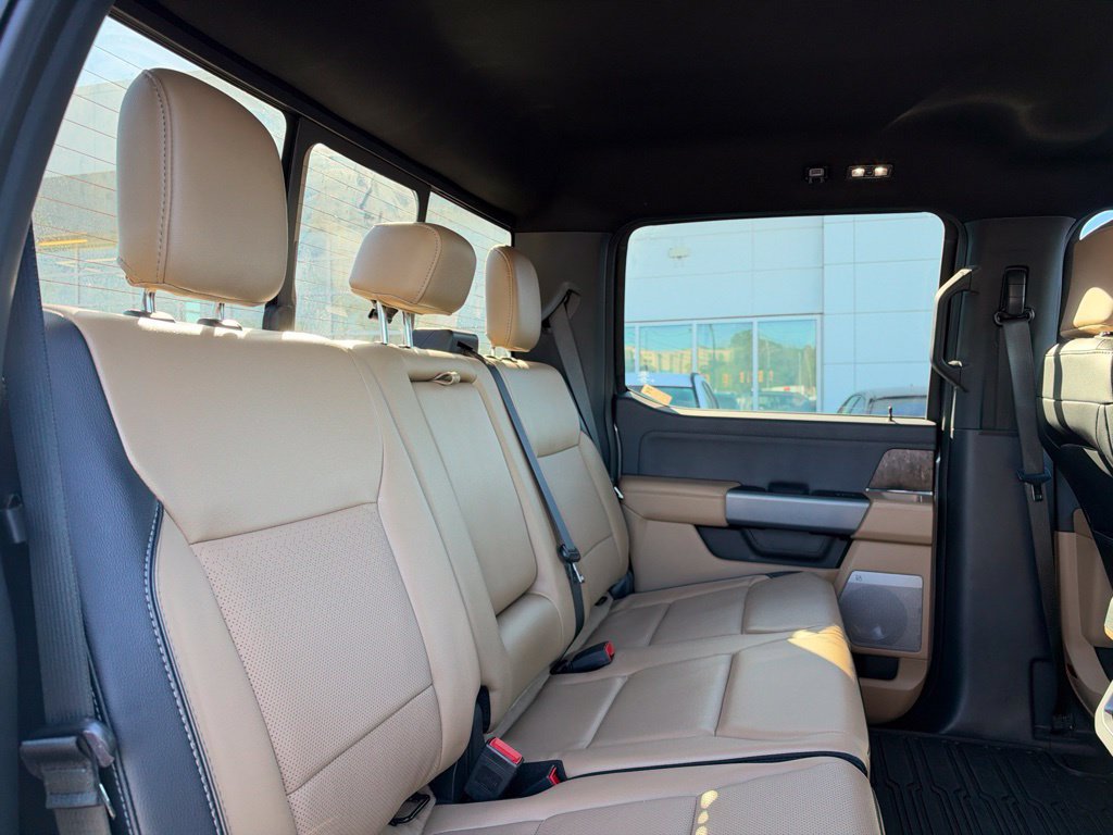 Used 2023 Ford F250 Lariat w/ Chrome Package AWD/4WD image 25