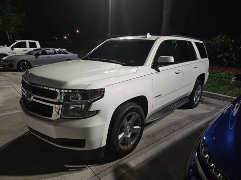 Used 2016 Chevrolet Tahoe LT image 1