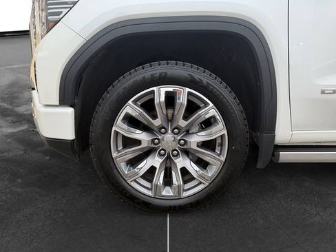 Used 2022 GMC Sierra 1500 Denali w/ Denali Reserve Package AWD/4WD image 9
