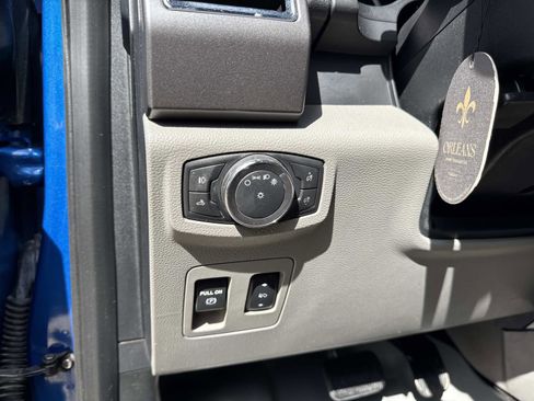 Used 2018 Ford F150 XLT w/ Equipment Group 302A Luxury image 20