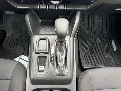 Used 2024 Chevrolet Colorado W/T image 23