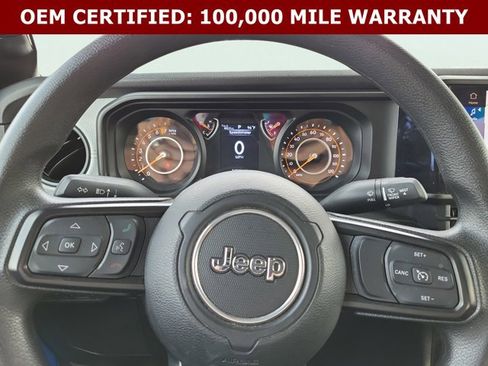 Used 2024 Jeep Gladiator Sport AWD/4WD image 23