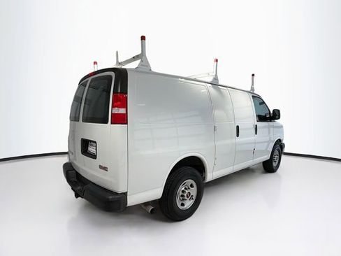 Certified 2022 GMC Savana 2500 w/ Driver Convenience Package RWD image 7