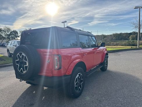 Used 2024 Ford Bronco Outer Banks image 5
