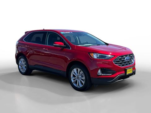 Used 2023 Ford Edge Titanium AWD/4WD image 7