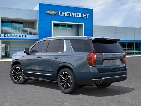 New 2026 GMC Yukon Denali w/ Denali Reserve Package AWD/4WD image 3